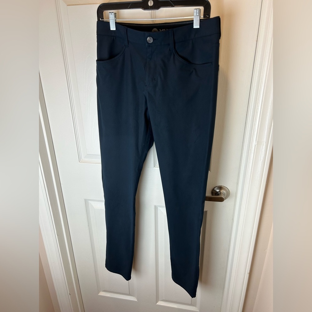 VUORI META PANTS MENS 30 WAIST INK NAVY BLUE PERFORMANCE